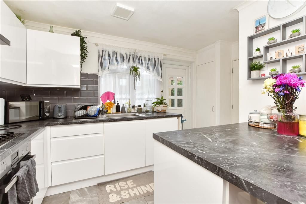 Property photo 1 of 15 Dining Area