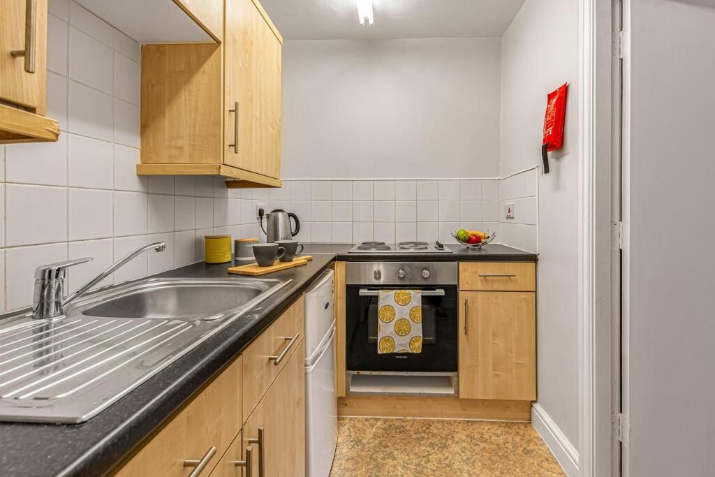 Property photo 2 of 6 Gallery