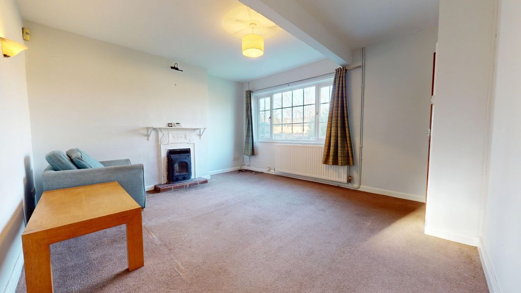 Property photo 3 of 20 4862372