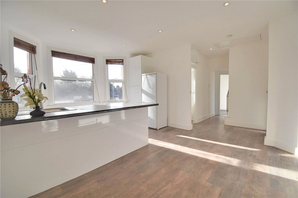 Property photo 2 of 10 Picture No. 09