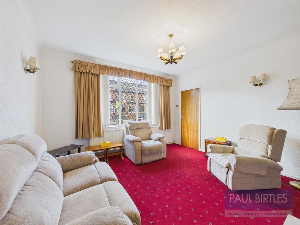 Property photo 3 of 17 Cam04378G0-Pr0436-Still019.Jpg