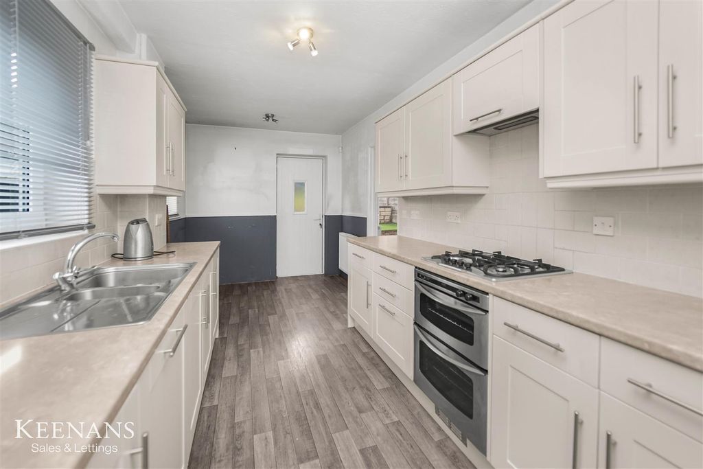 Property photo 3 of 34 3.Jpg