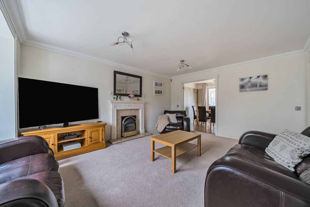 Property photo 3 of 24 12540212
