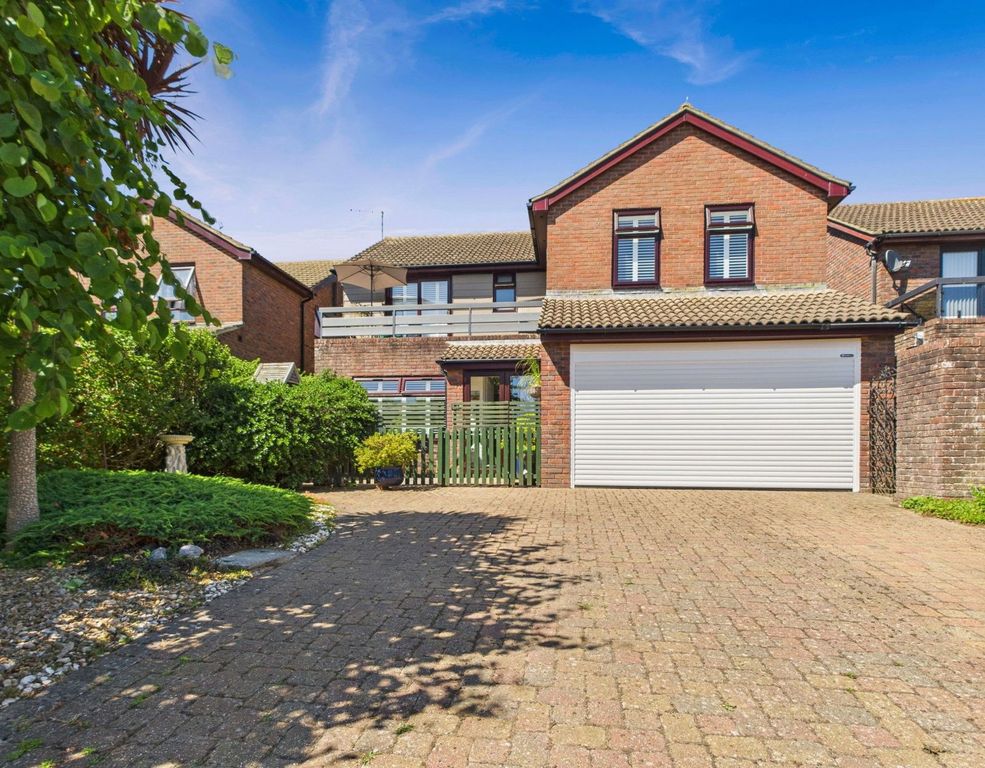 Property photo 1 of 35
