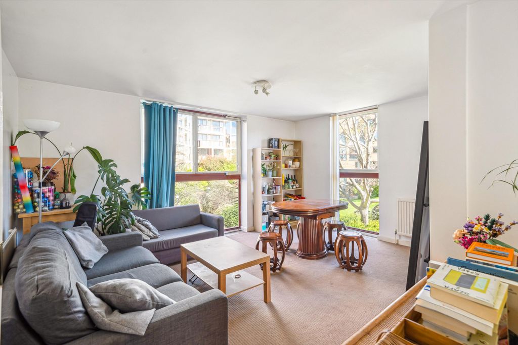 Property photo 1 of 10 Image