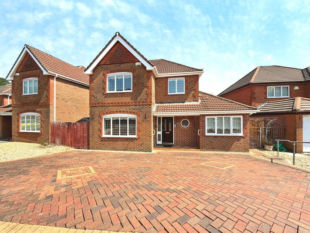 Property photo 1 of 35