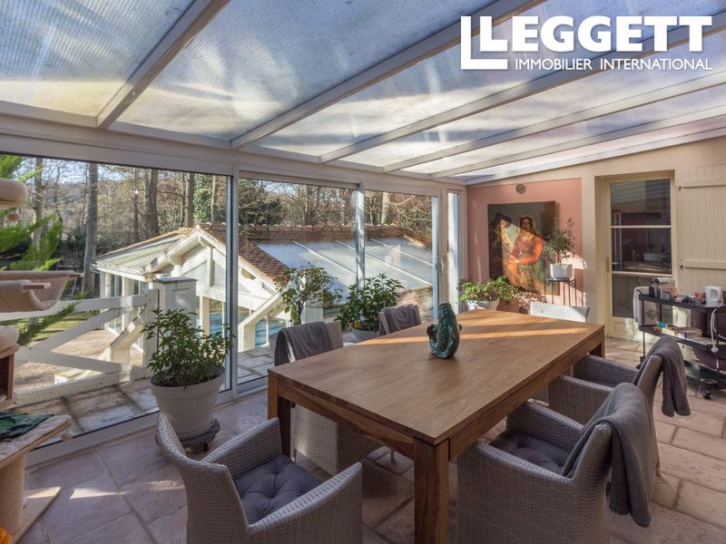 Property photo 3 of 10