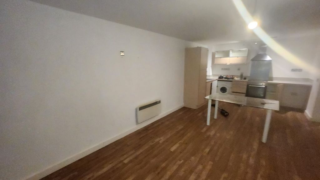 Property photo 2 of 6