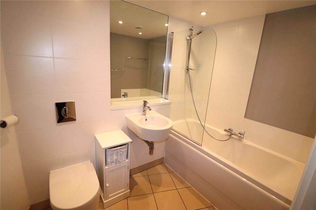 Property photo 2 of 6 Picture No. 01