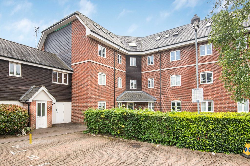 Property photo 1 of 17 Picture No. 03