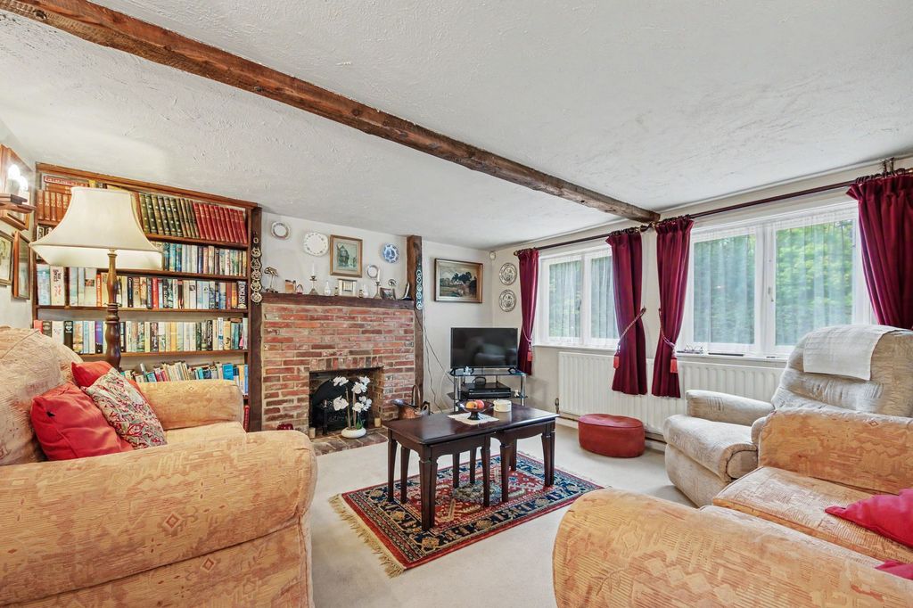 Property photo 2 of 22