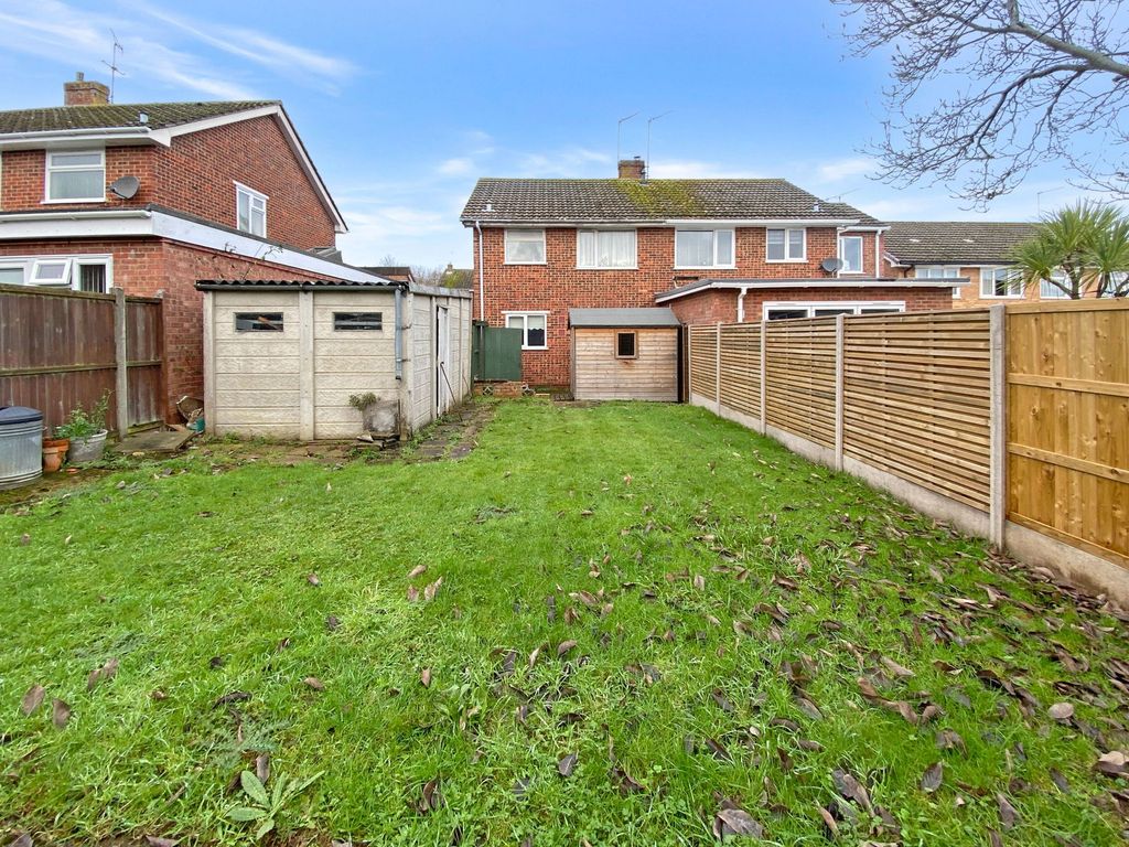 Property photo 3 of 12