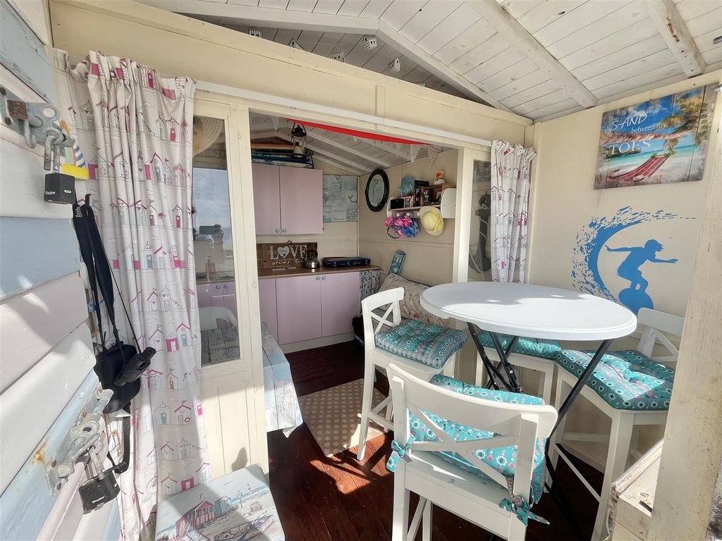 Property photo 2 of 7 Internal View Of Beach Hut
