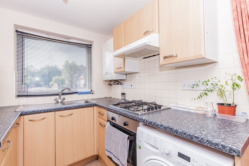 Property photo 3 of 5 169606