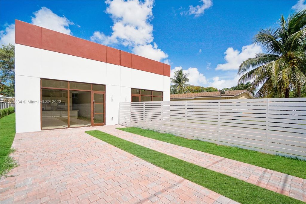 Property photo 2 of 35 <Alttext/>