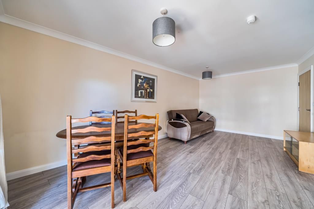 Property photo 2 of 18 Reception