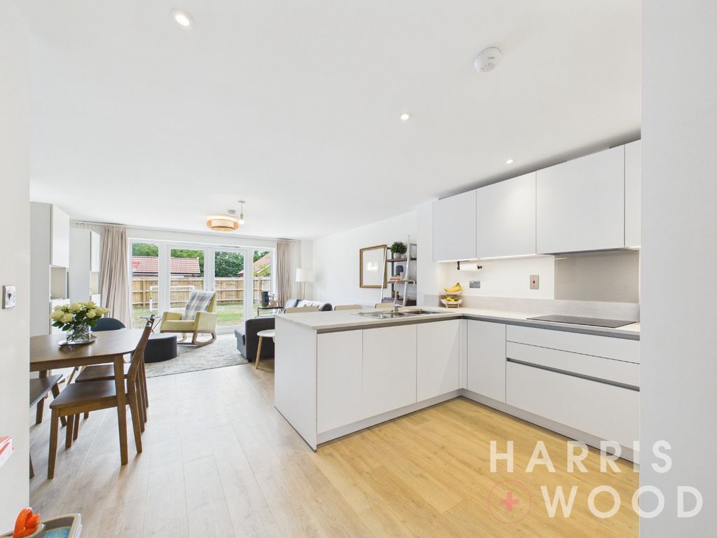 Property photo 2 of 28 5277342