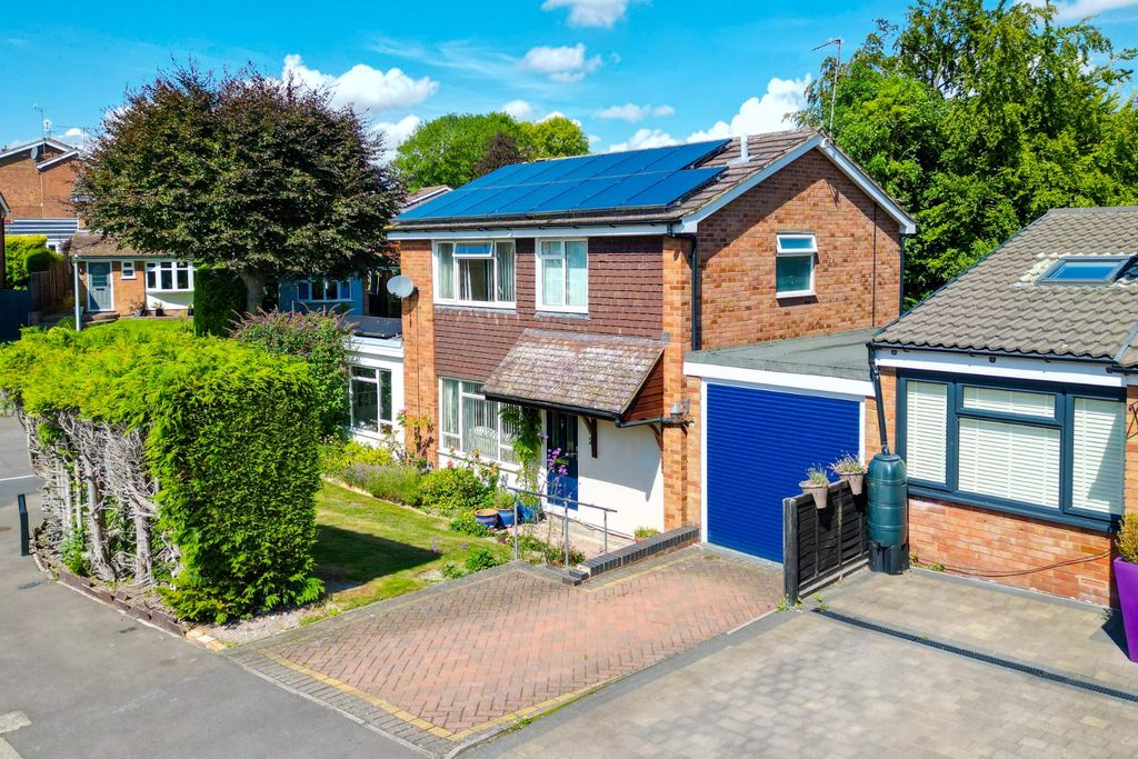 Property photo 1 of 17 3939971