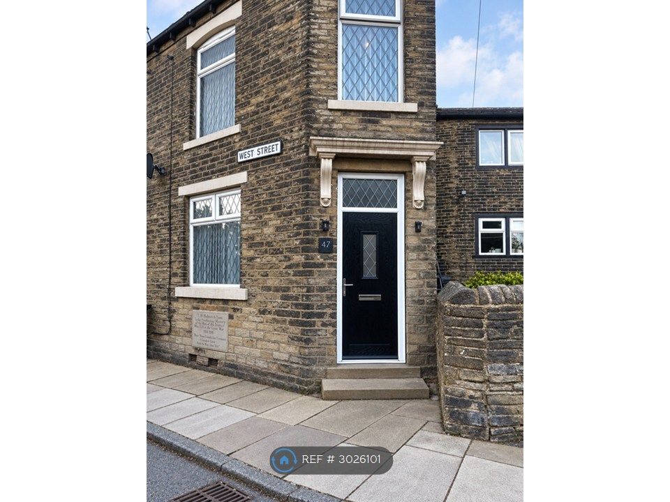 Property photo 2 of 11