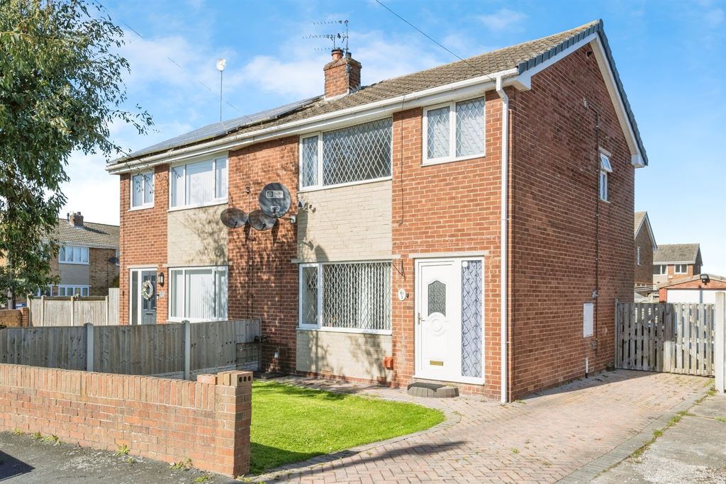 Property photo 1 of 14