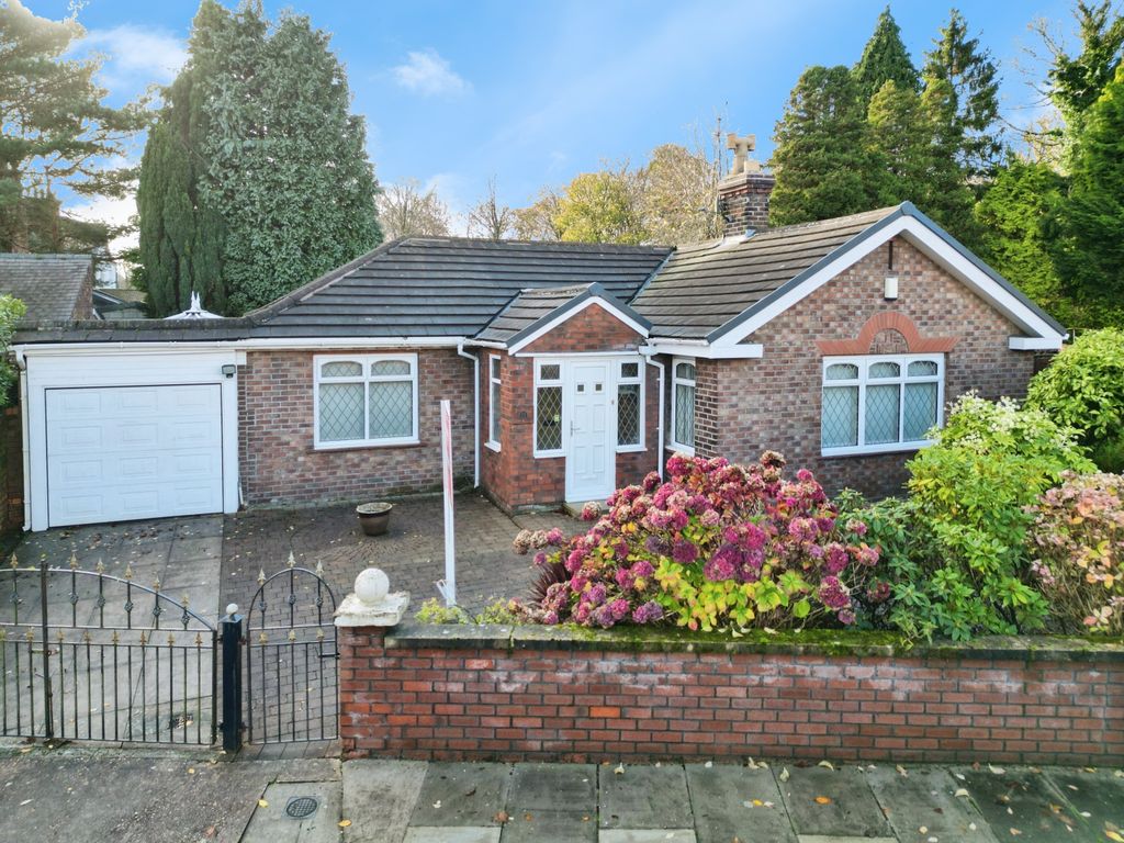 Property photo 1 of 52