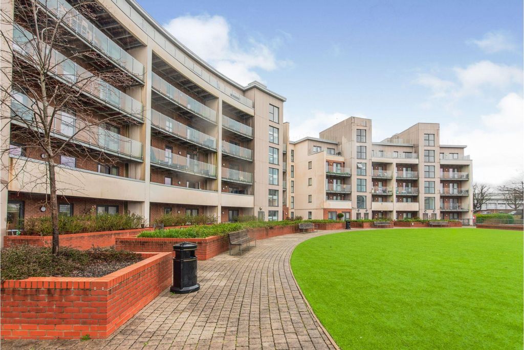 Property photo 1 of 8 Cfac82c2-0A36-48Fb-Bf55-3d086B0d4B5c.Jpg