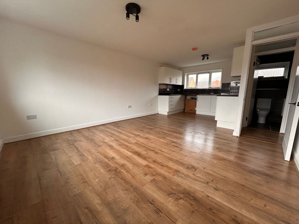 Property photo 2 of 7 Image