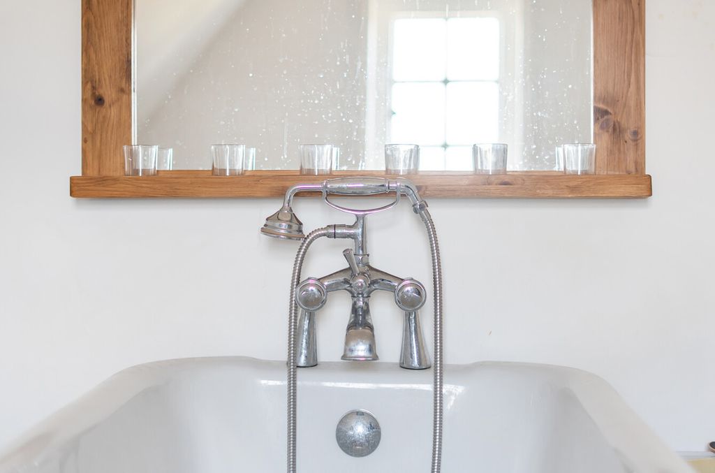 Additional image 29 of 4 bed semi-detached house for saleHaslemere, Surrey GU27