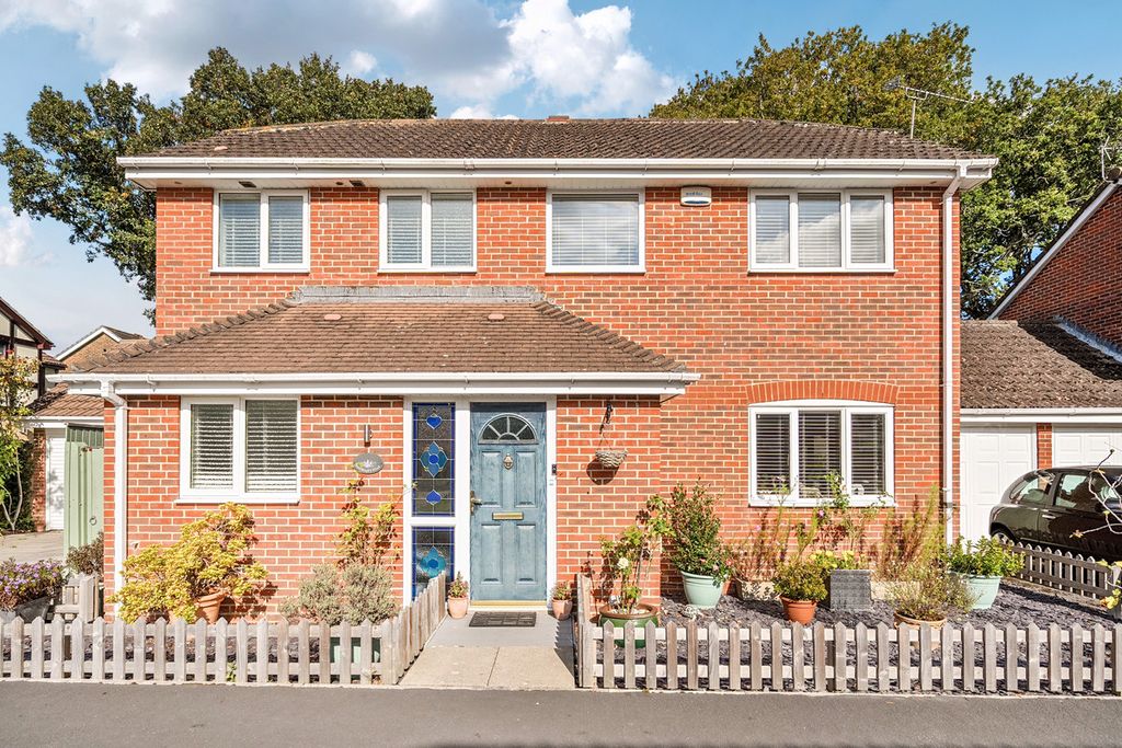 Property photo 1 of 22