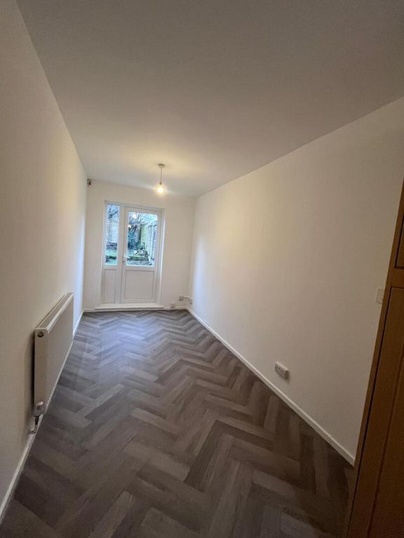 Property photo 2 of 11 Kitchen/Diner