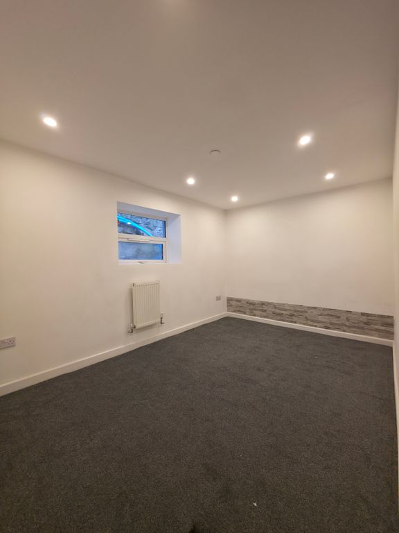 Additional image 6 of 2 bed flat to rent52 Ystrad Road, Pentre CF41