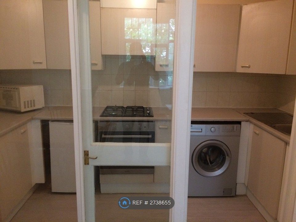 Property photo 3 of 8