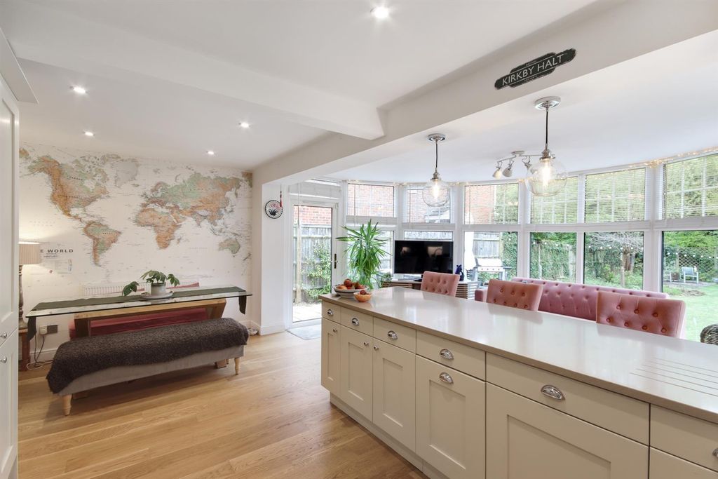 Property photo 2 of 17 59662_010.Jpg
