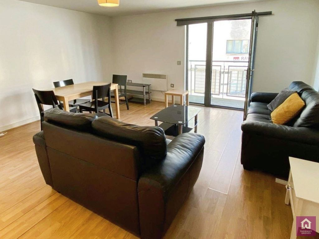 Property photo 3 of 10 Pbox-Img.Jpg