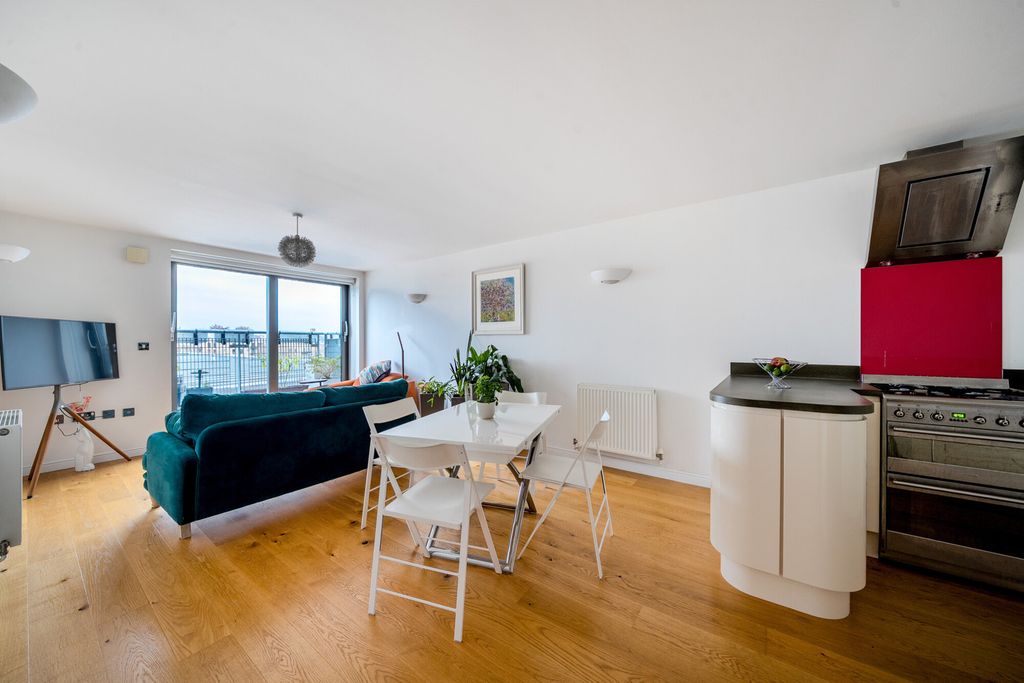 Property photo 1 of 13 Dining Area