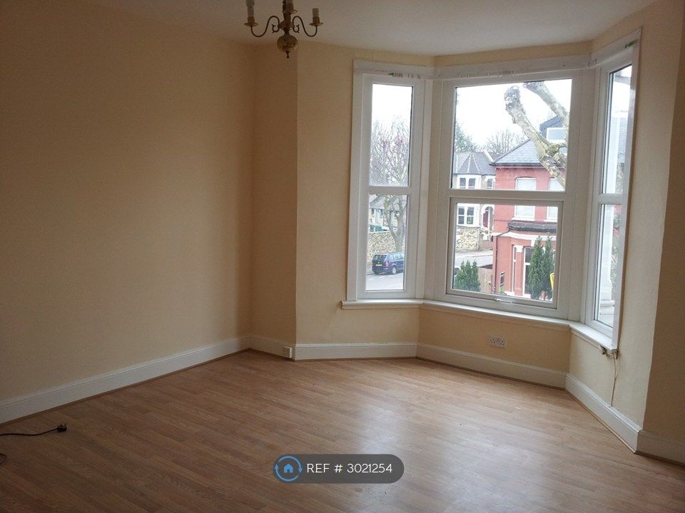 Property photo 2 of 4