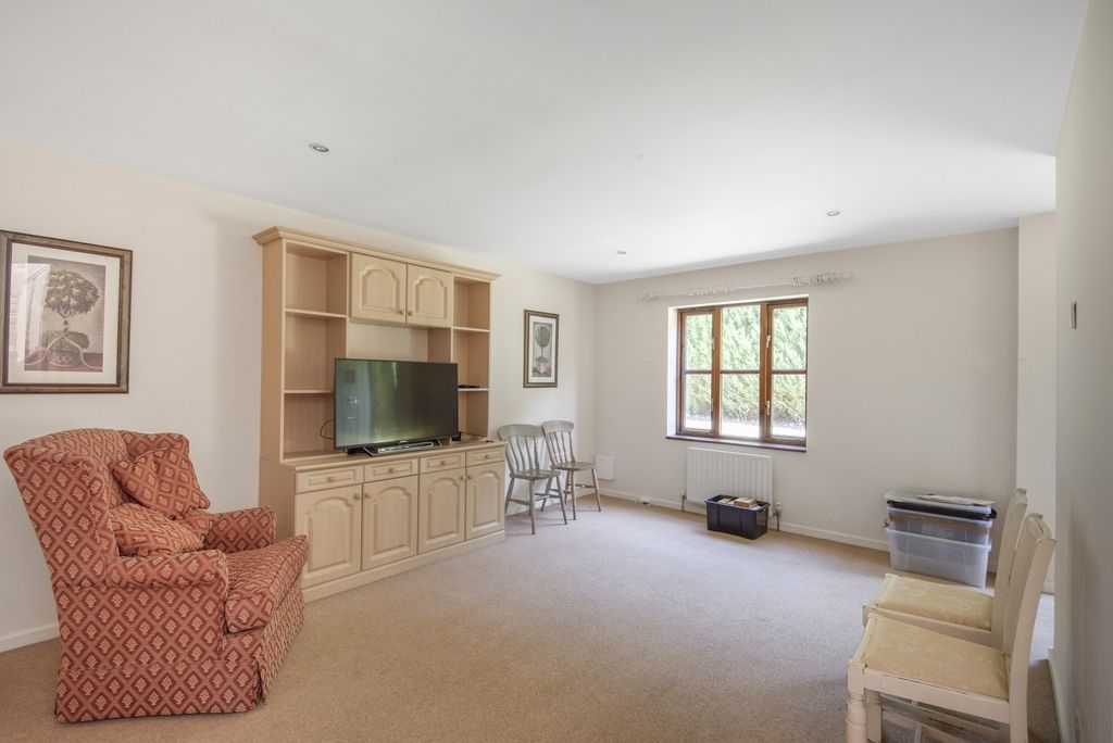 Property photo 3 of 13 3