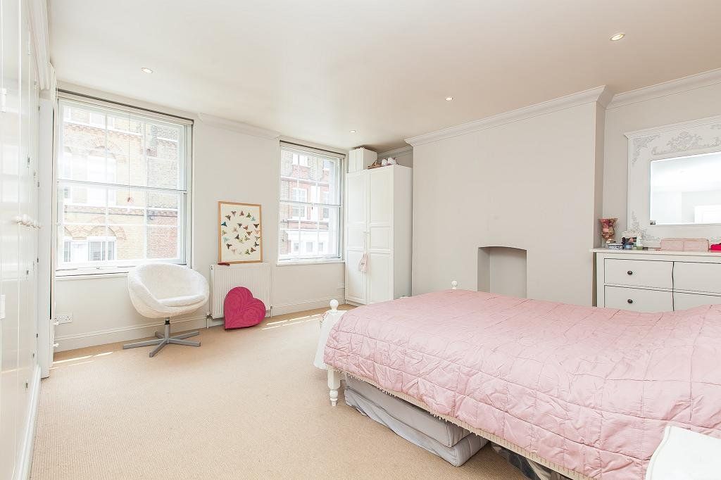 Property photo 3 of 8