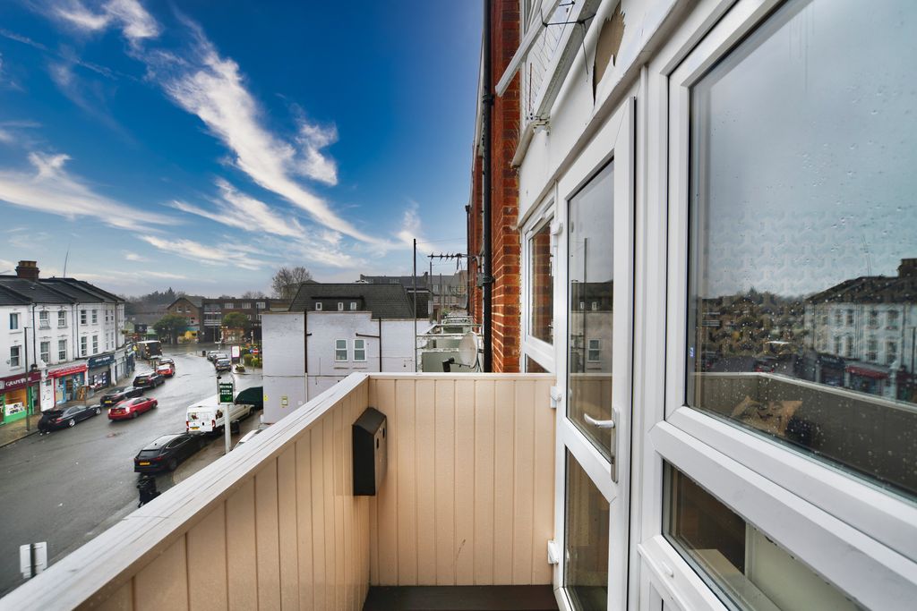 Property photo 1 of 14 Dsc_4090