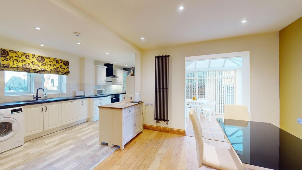 Property photo 2 of 17 16-Newton-Way-01182025_153501.Jpg