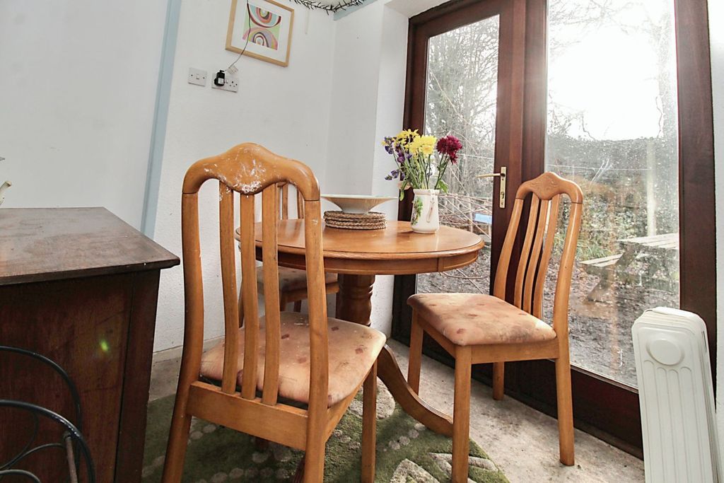 Property photo 3 of 24 Dining Room