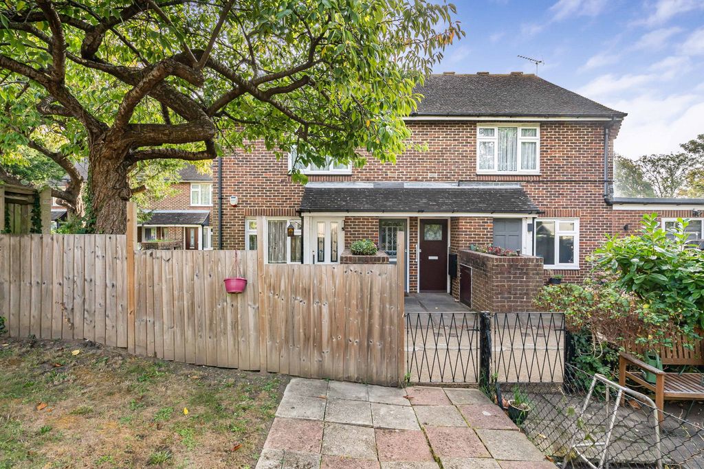 Property photo 1 of 7