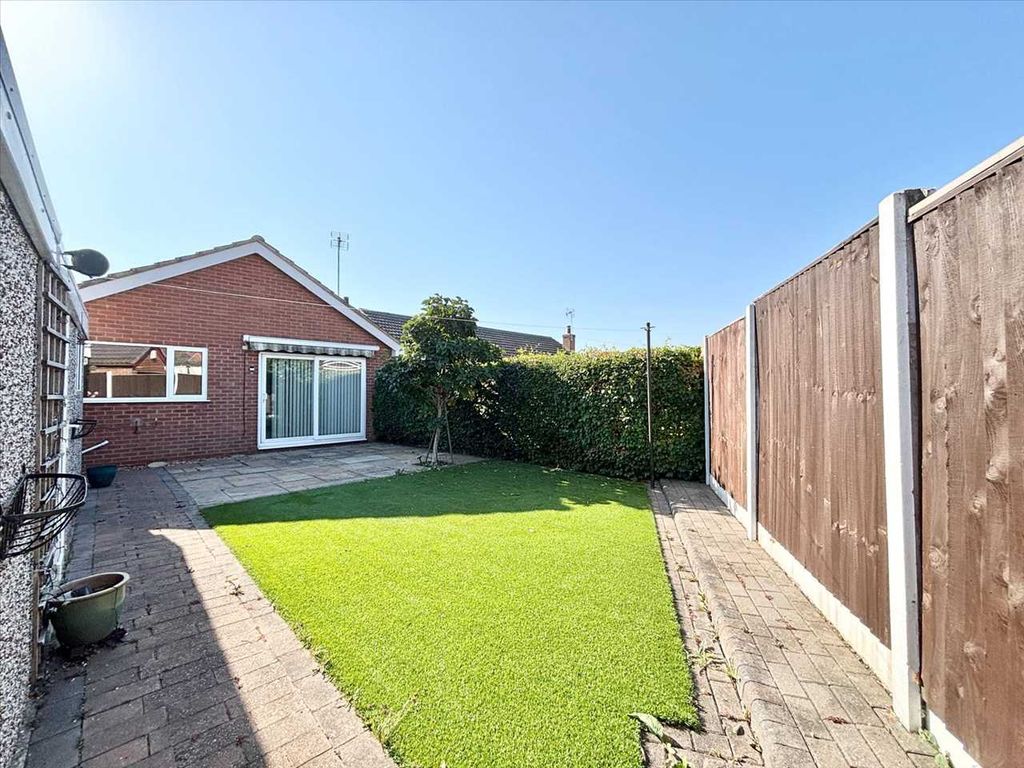 Property photo 3 of 21