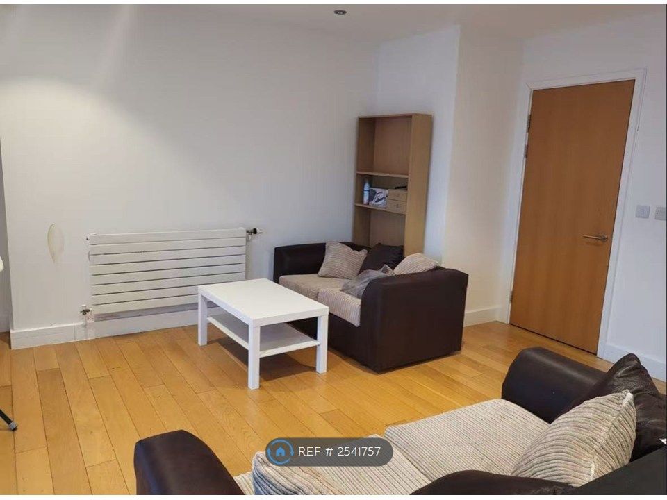 Property photo 2 of 6