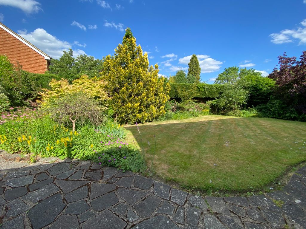 Property photo 2 of 26