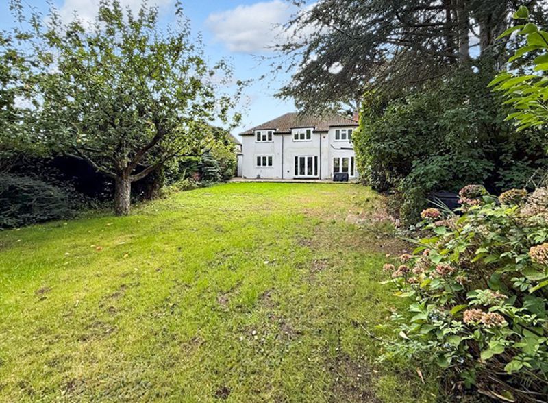 Property photo 3 of 17 Photo 15
