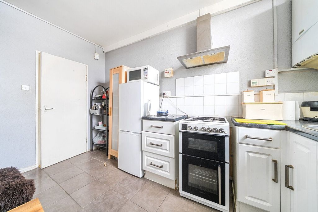 Property photo 3 of 15 Picture No. 09