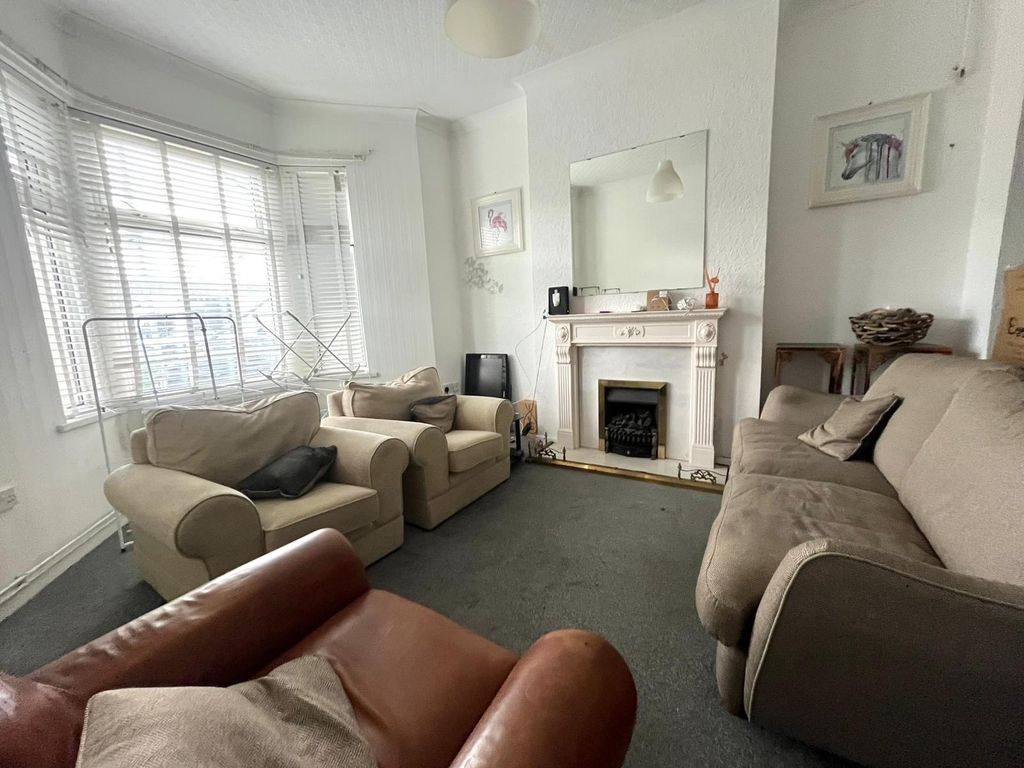 Property photo 3 of 7 View