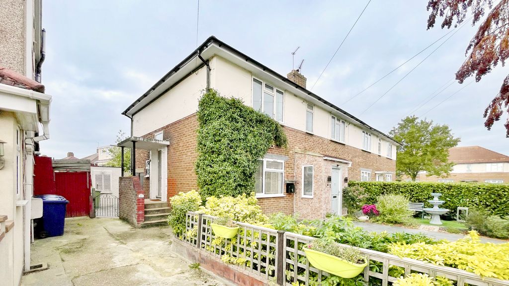 Property photo 1 of 25