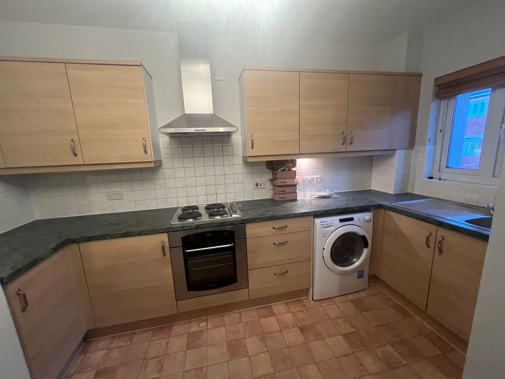 Additional image 4 of 2 bed flat for saleHighbridge Quay, Highbridge TA9